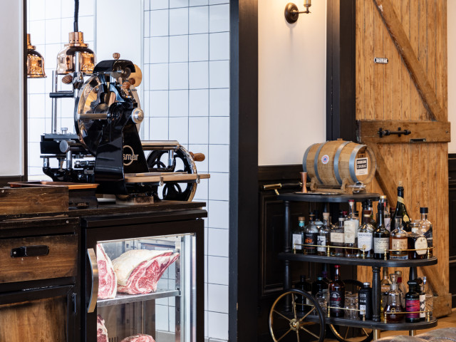 Cabane CAVE A MATURATION DES VIANDES