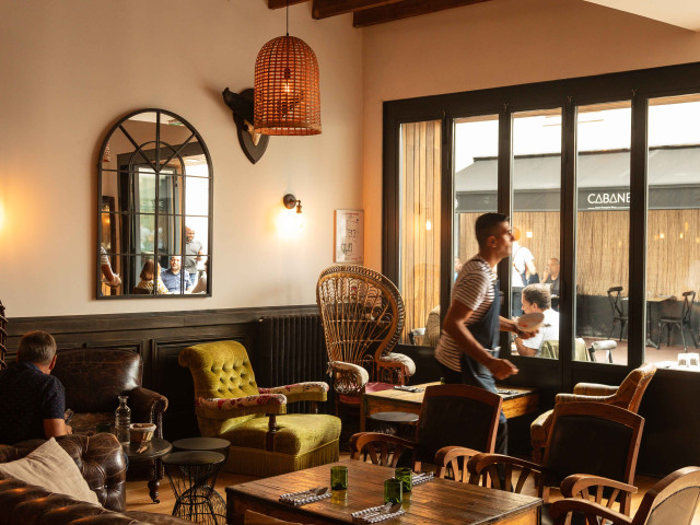 Cabane SALON FAUTEUILS, CANAPES & TABLES BASSES